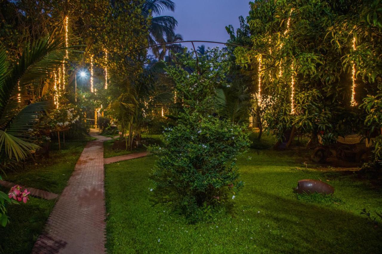 Sanidhya Beach Resort Alībāg Eksteriør billede