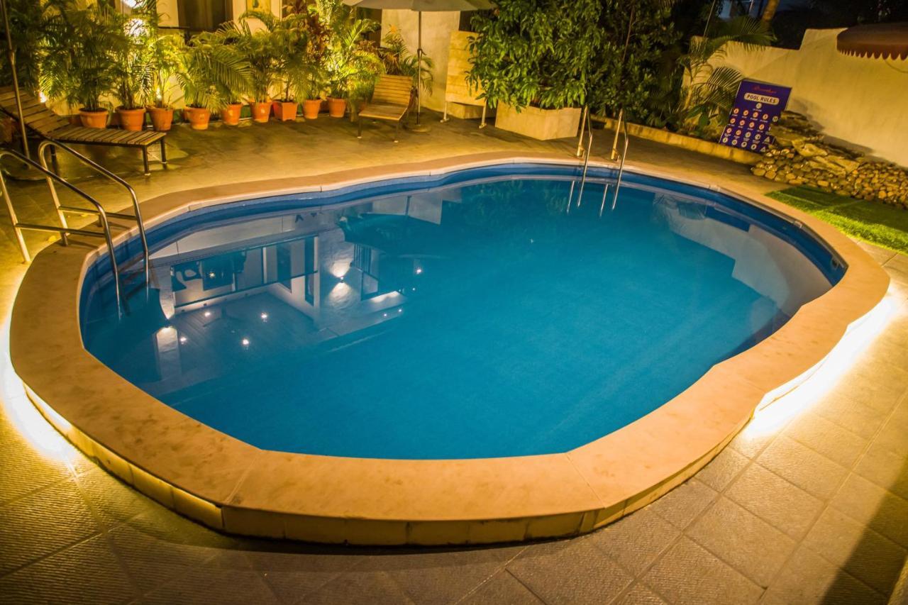 Sanidhya Beach Resort Alībāg Eksteriør billede