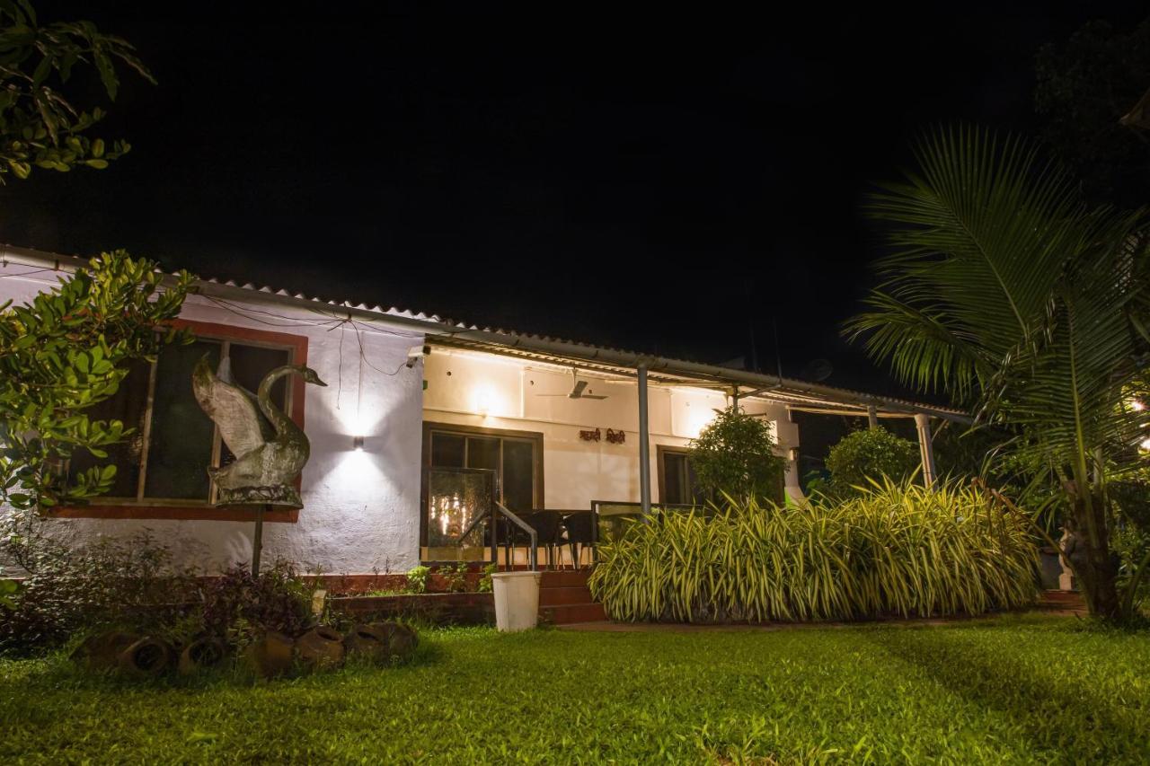 Sanidhya Beach Resort Alībāg Eksteriør billede